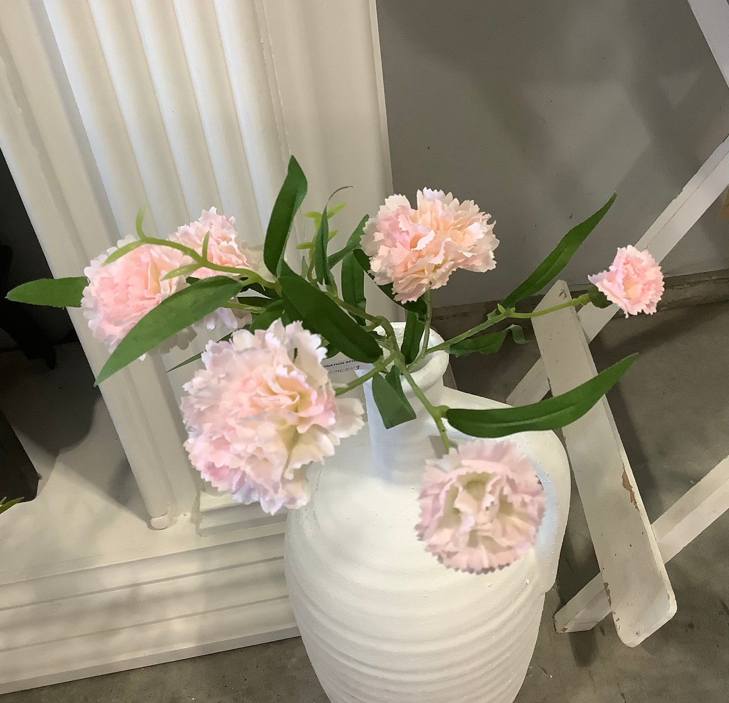 CMC549 - Carnation Spray - Blush Pink