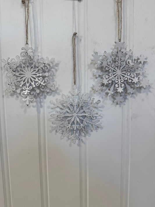 Snowflake / White Metal