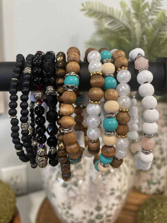 PF03 -Bracelet made by Pearl