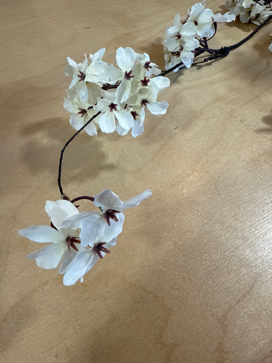 IND9495 Pear Blossom Branch