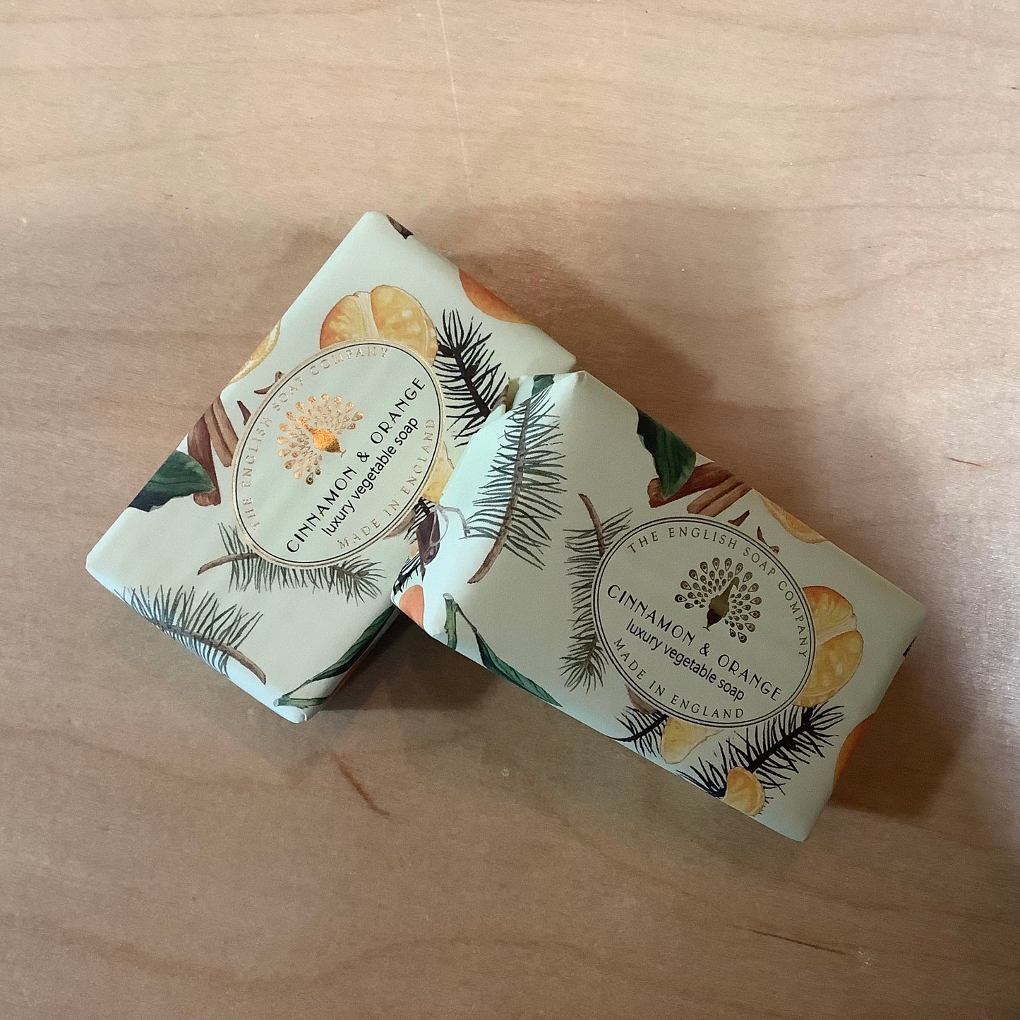 ESV0015 Soap / Cinnamon & Orange 190g bar