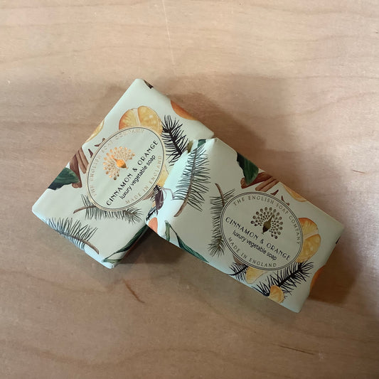 ESV0015 Soap / Cinnamon & Orange 190g bar