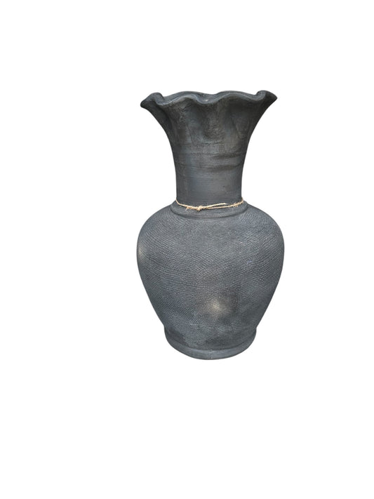 P1013 - Vase / black / Terracotta