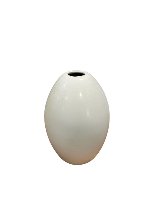CB079M Vase / cream
