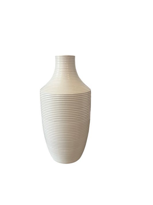 HS08- Vase / ribbed / white