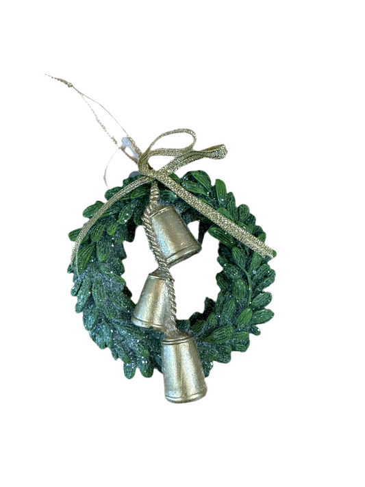 Ornament / Wreath or Skates