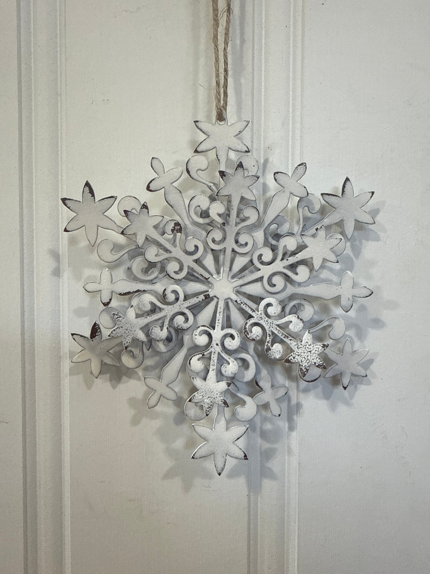 Snowflake / White Metal