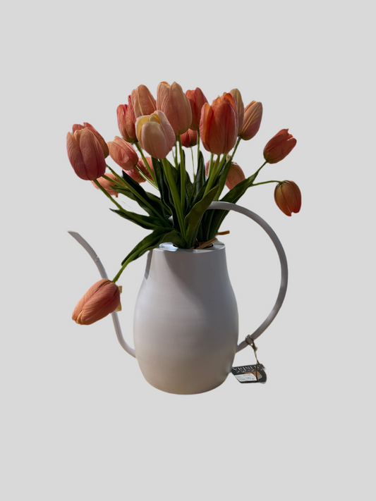 HO17  Watering Can / White