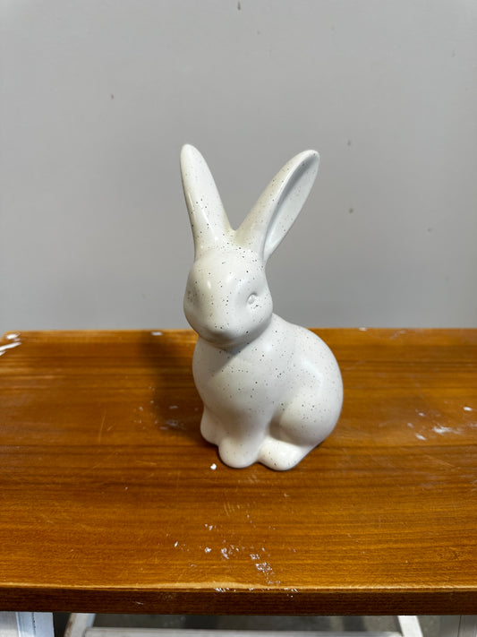 Bunny / Stoneware